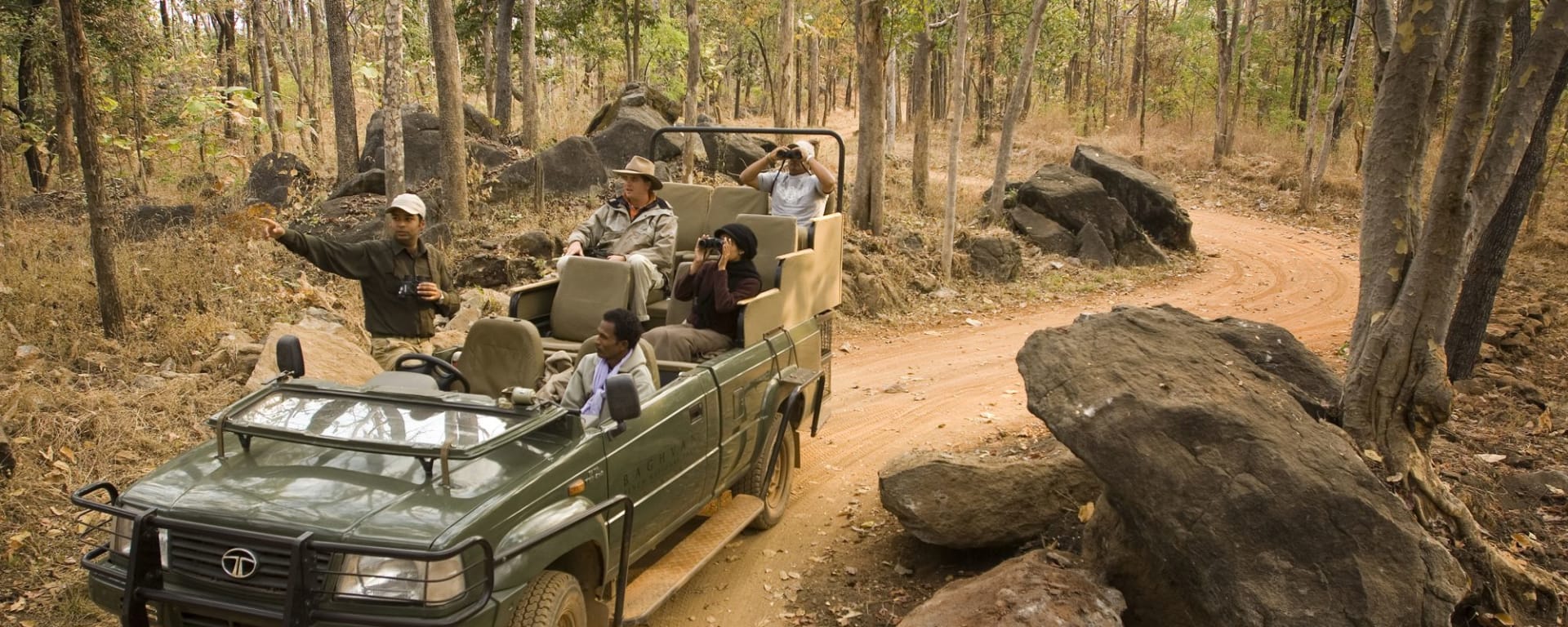 Baghvan, A Taj Safari in Pench:  Safari Jeep 4x4 