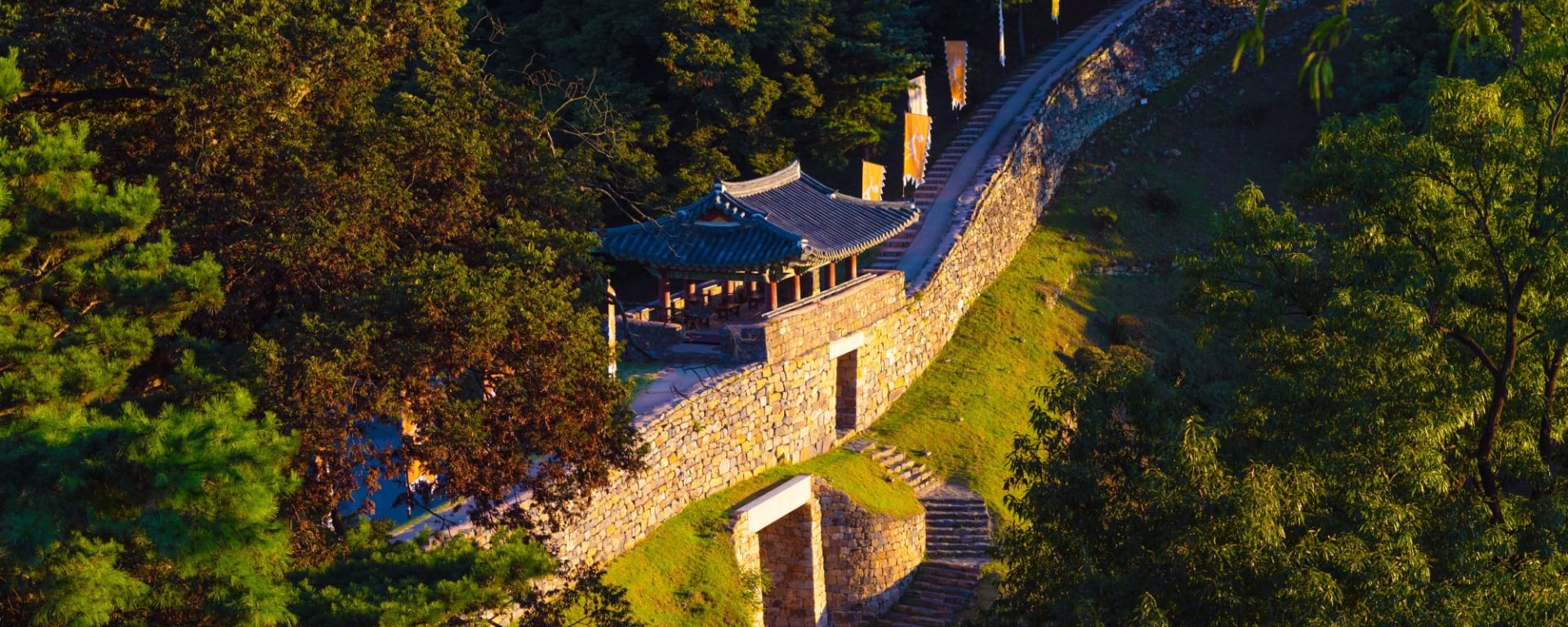 Südkoreas unbekannter Westen ab Seoul: Gongsanseong Fortress in Gongju