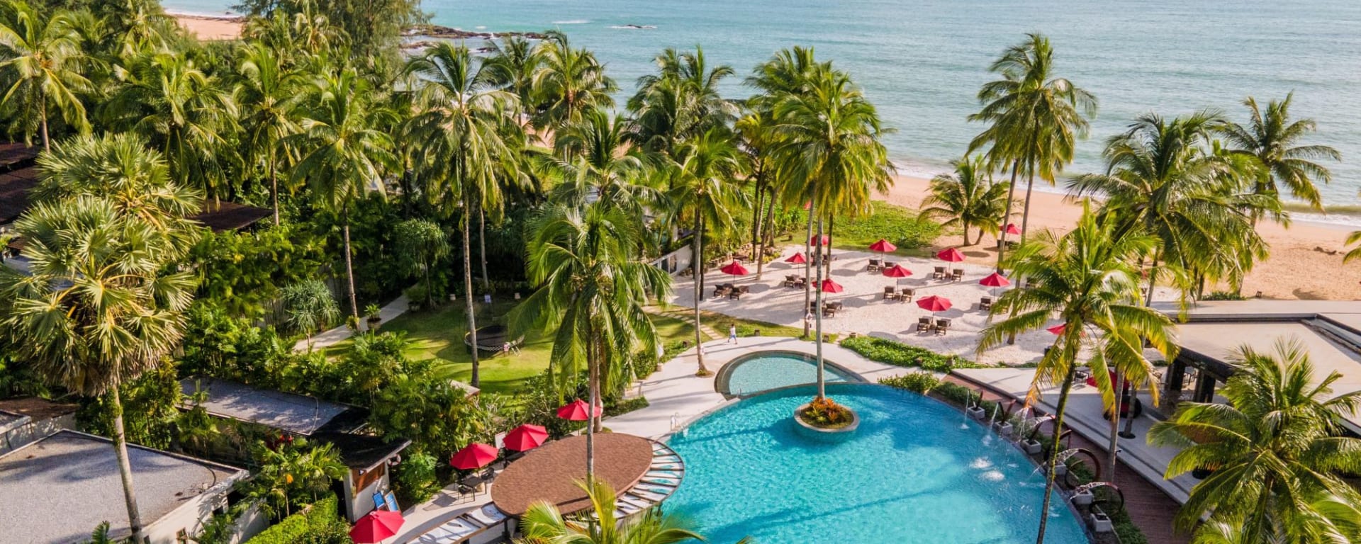 Ramada Resort by Wyndham Khao Lak: Swimming Pool & Beach