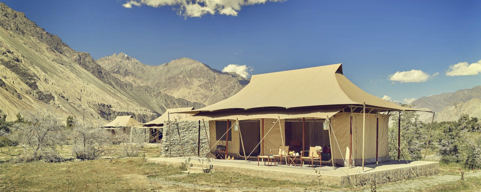 Le Ladakh luxueux de Leh: nubra tent exterior