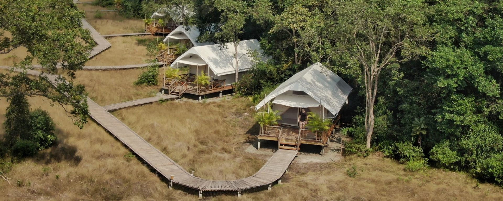 Cardamom Tented Camp – Circuit découverte de Phnom Penh: exterior: Cardamom Tented Camp