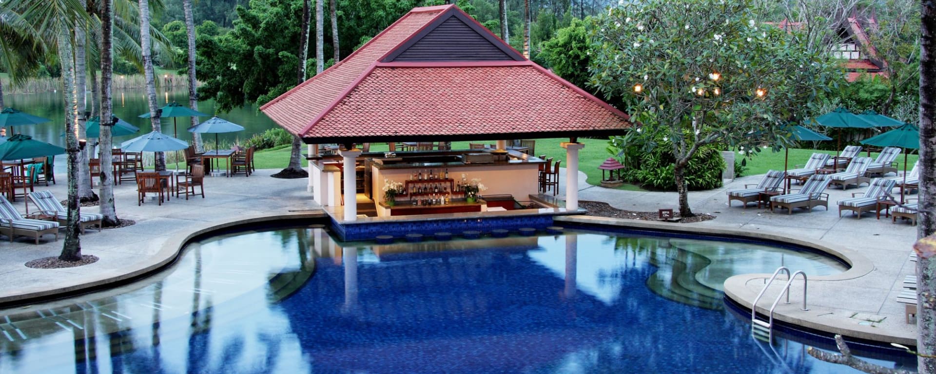 Banyan Tree Phuket: Pool Bar