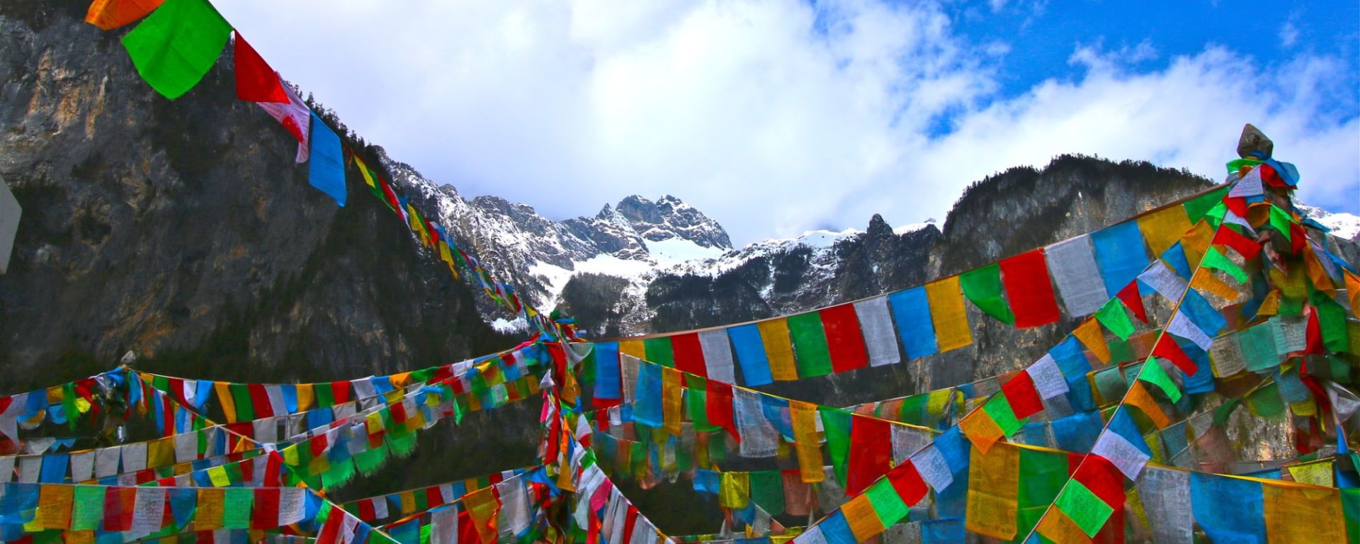 Yunnan - les montagnes racontent des histoires de Lijiang: Benzilan | Mountains & Prayer Flags