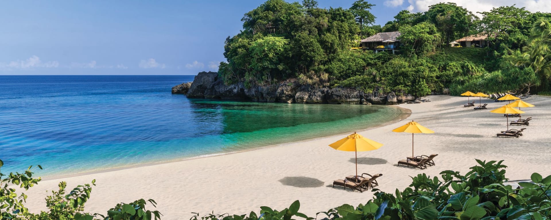 Shangri-La's Boracay Resort & Spa: Banyugan Beach