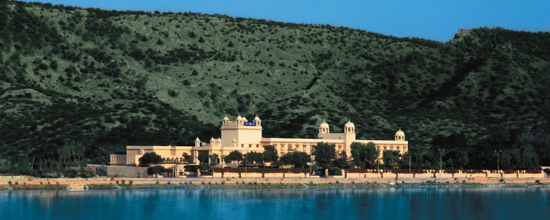 Trident in Jaipur:  Exterior with Mansagar Lake