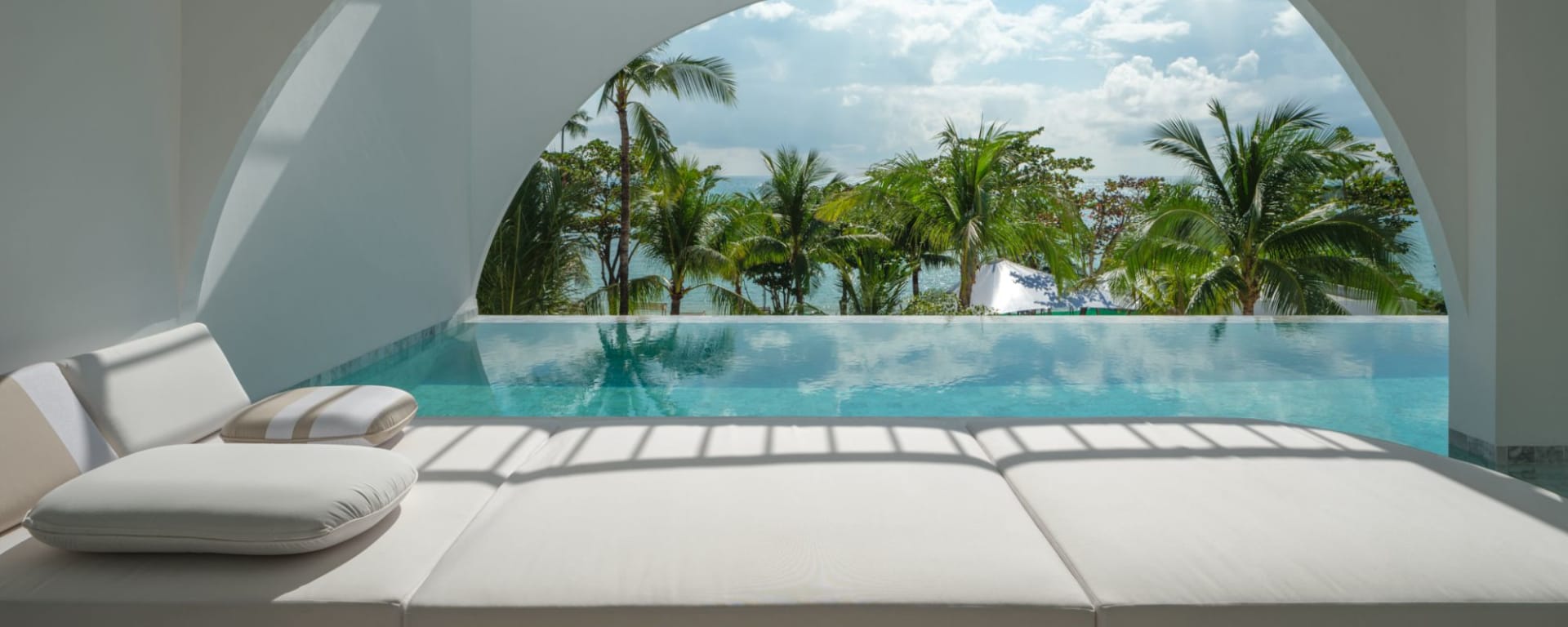SALA Samui Chaweng Beach Resort in Ko Samui: Oceanfront 1 Bedroom Pool Suite