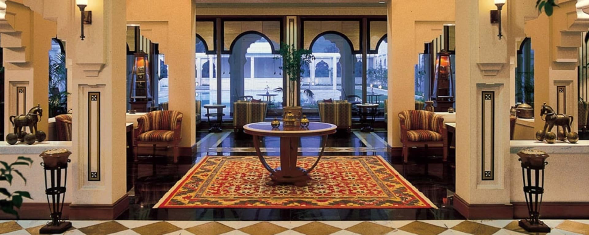 Trident in Jaipur:  Lobby