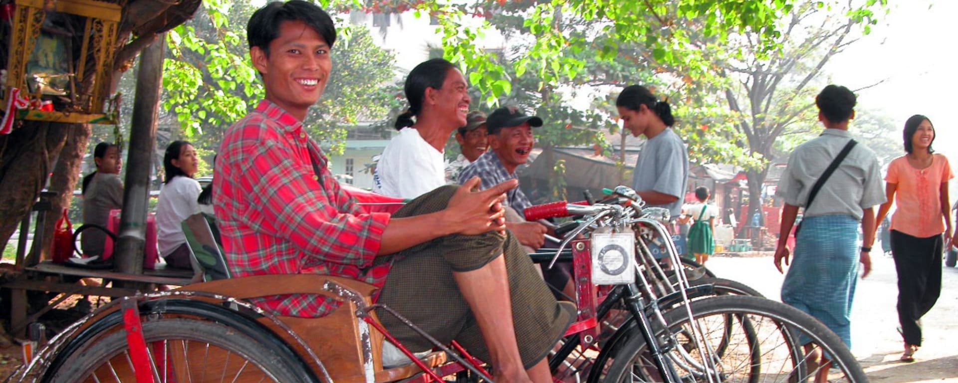 Good Morning Yangon: Rikshaw Driver 001