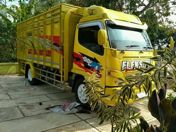 Sewa Truk Jogja Surabaya
