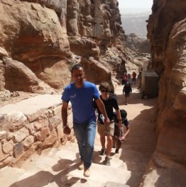 ali-petra-tour-guide