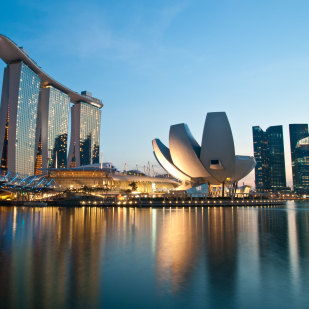 12 Attractions to visit in Marina Bay, Singapore