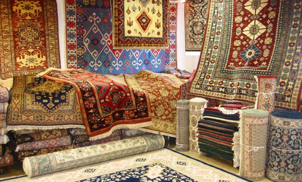 The Authenticity of Persian Carpet