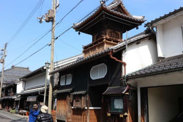 Walk Along Old Hokkoku Street in Central Nagahama