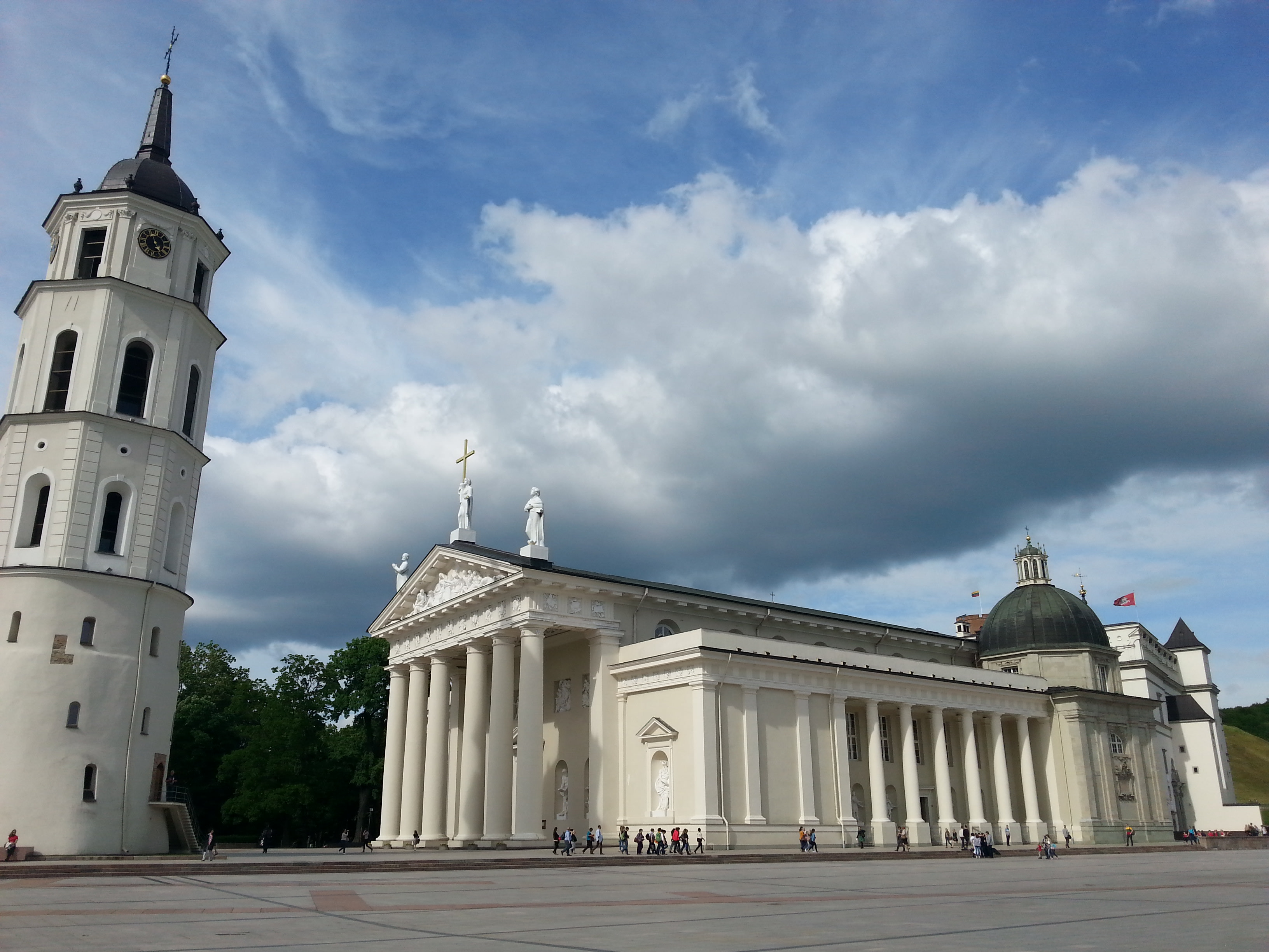 Walk Through the Historical Center of Vilnius live online tour from