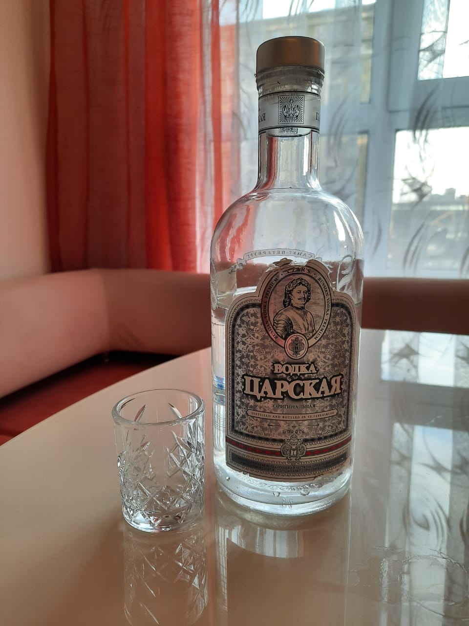 Drink vodka in authentic Russian style live online tour from Saint