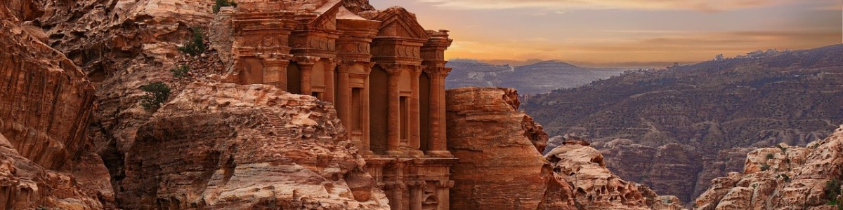 petra-tour-guide