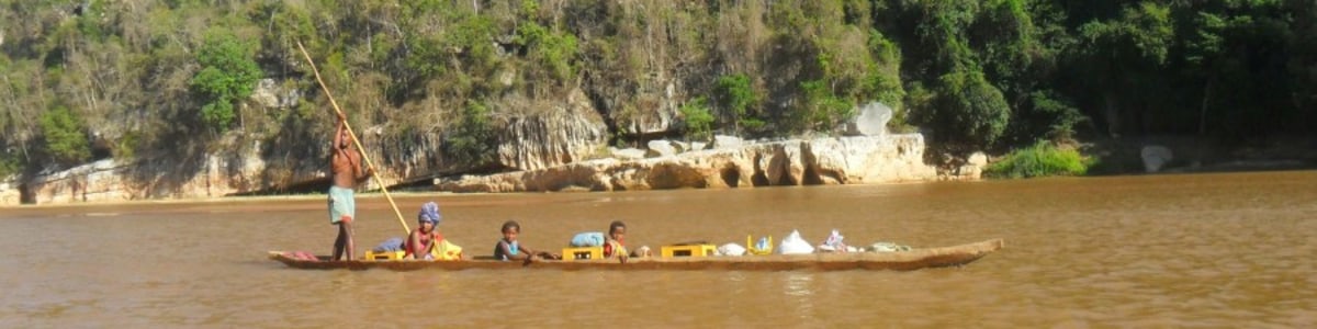 tsingydebemaraha-tour-guide