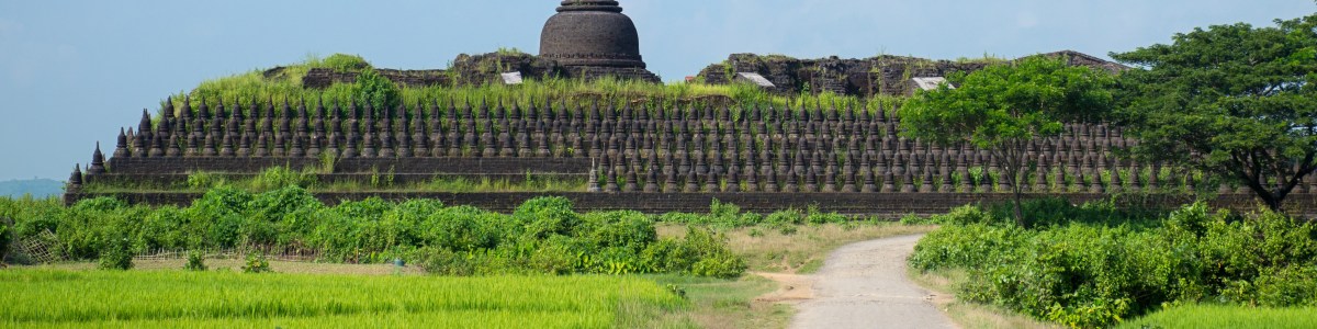 mrauku-tour-guide