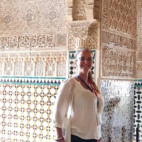 esther-madrid-tour-guide