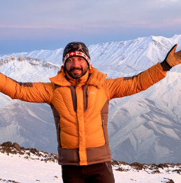 hamedhavalehdar-mountdamavand-tour-guide