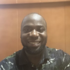 ignas-daressalaam-tour-guide