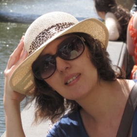 majeda-petra-tour-guide