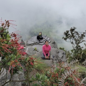 adriana-bogota-tour-guide