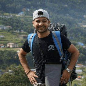 damu-kathmandu-tour-guide