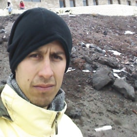 rené-quito-tour-guide