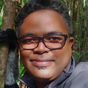 maheryson-antananarivo-tour-guide