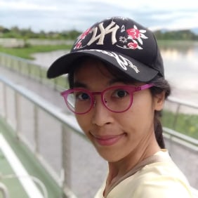 aujzhara-bangkok-tour-guide