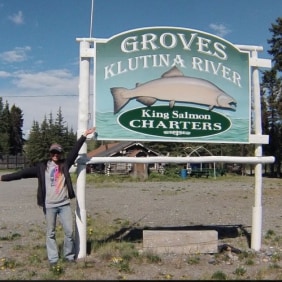 stephanie-klutinariver-tour-guide