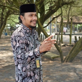 mukhlas-yogyakarta-tour-guide