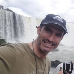 adrián-iguazúnationalpark-tour-guide