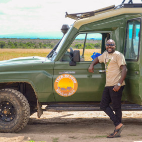 simon-nairobi-tour-guide