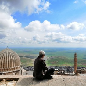 erhan-urfa-tour-guide