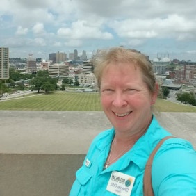 sherrie-kansascity(missouri)-tour-guide