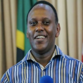 yhakenya-nairobi-tour-guide