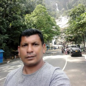 naveen-colombo-tour-guide