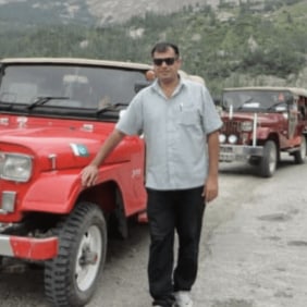 shahid-lahore-tour-guide