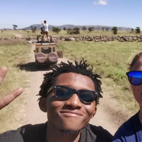 salim-arusha-tour-guide