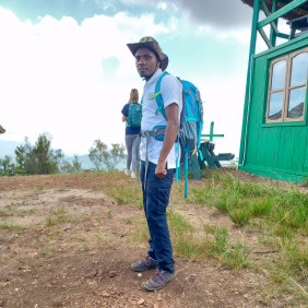 alfonceshelukindo-lushoto-tour-guide