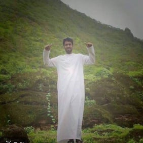 amer-salalah-tour-guide