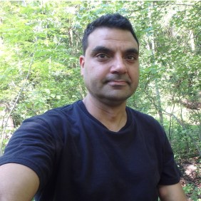 ryan-toronto-tour-guide