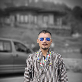 nima-paro-tour-guide