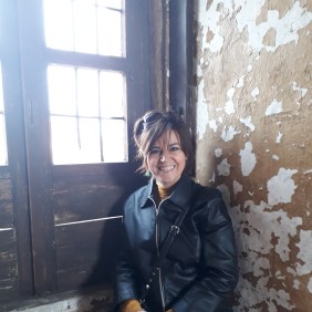 deborah-verona-tour-guide