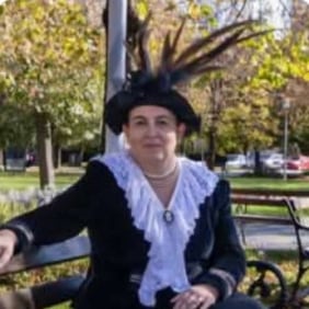 maja-karlovac-tour-guide