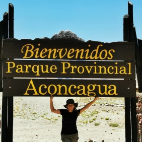 andre-mendoza-tour-guide