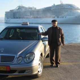 andrew-pyrgos-tour-guide