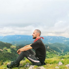 ermal-pristina-tour-guide